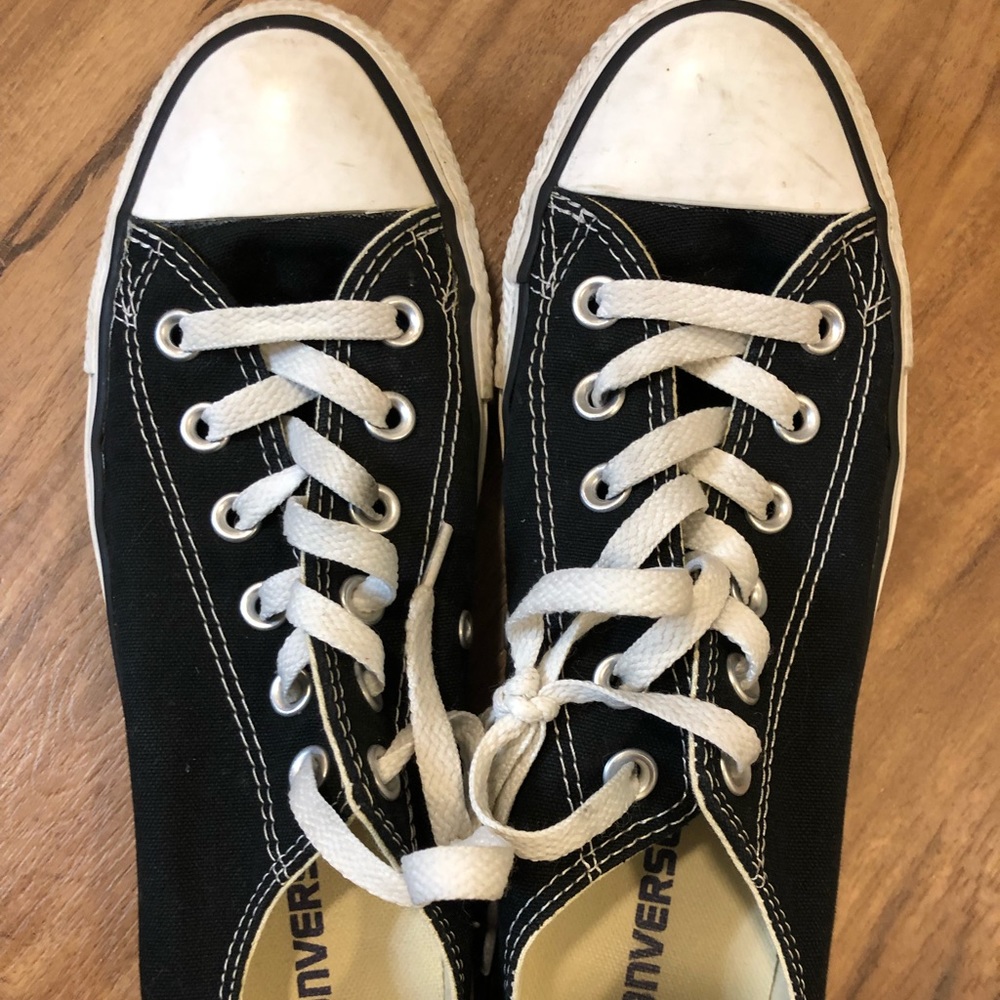 Black Converse All Star shoes